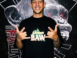 Boy Alien's Profile Picture