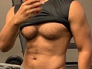 Lucas MG's Profile Picture