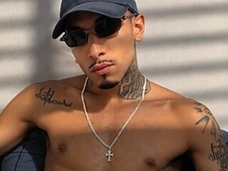 Sexy Sagaz's Profile Picture