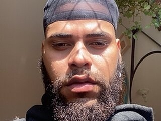 Rasta Love's Profile Picture