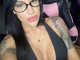 Van 182's Profile Picture