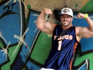 AngeloEric's Profile Picture